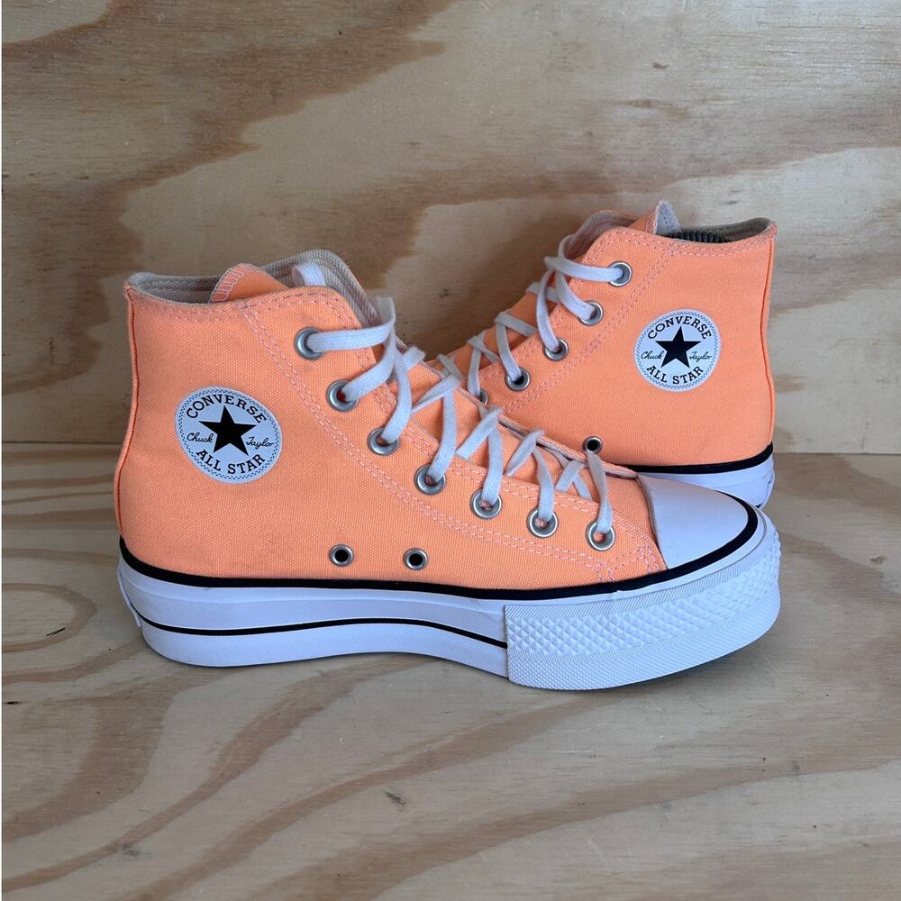 Converse All Star -CT Lift Platform High -Sneakers -Orange -Women's - 6 -A03052F